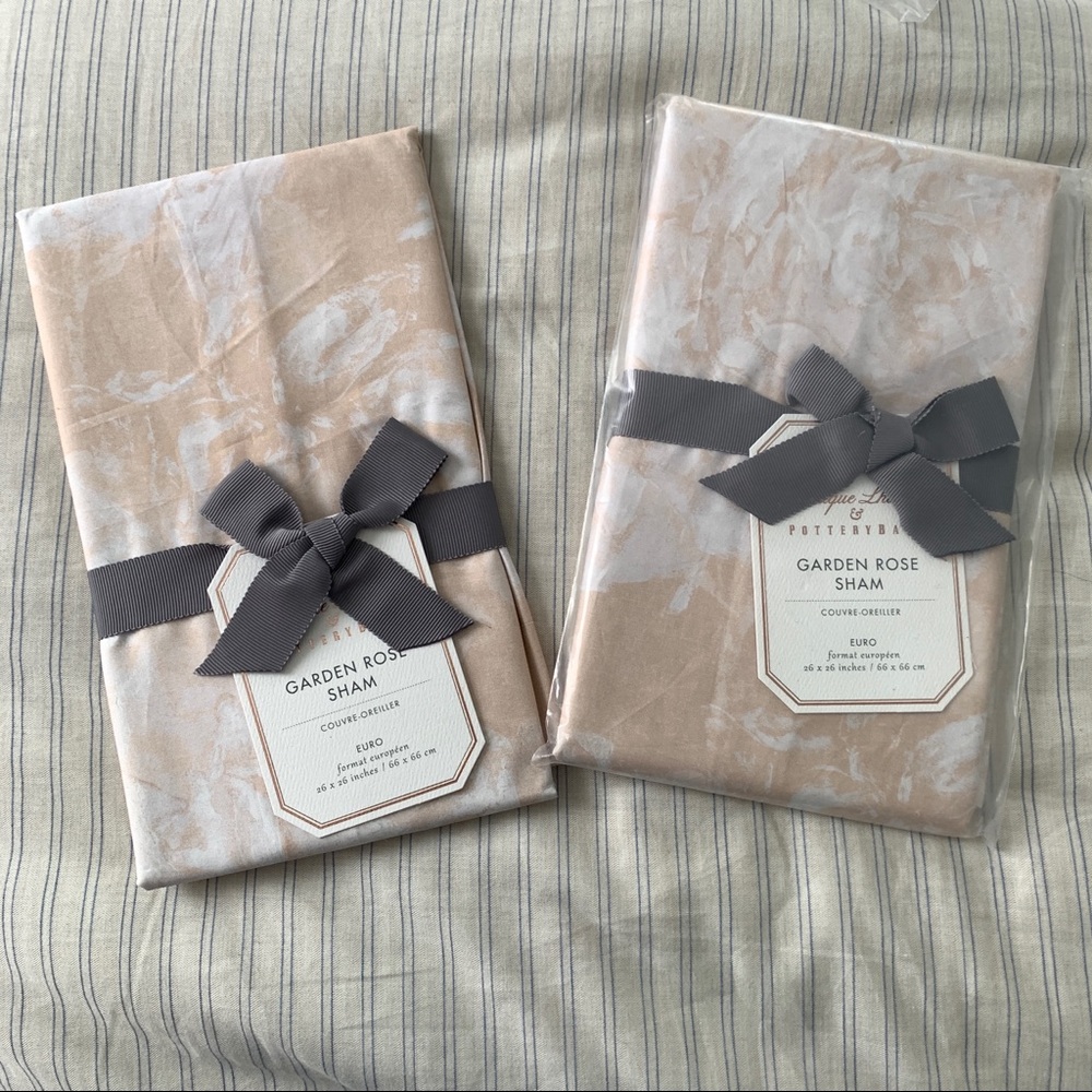 Monique Lhuillier / Pottery Barn Garden Rose Sham